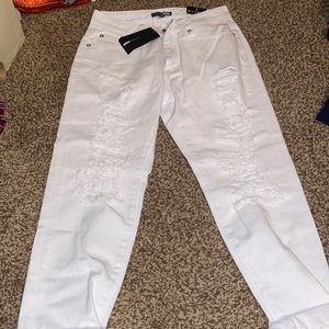 Fashion nova boyfriend jean size one